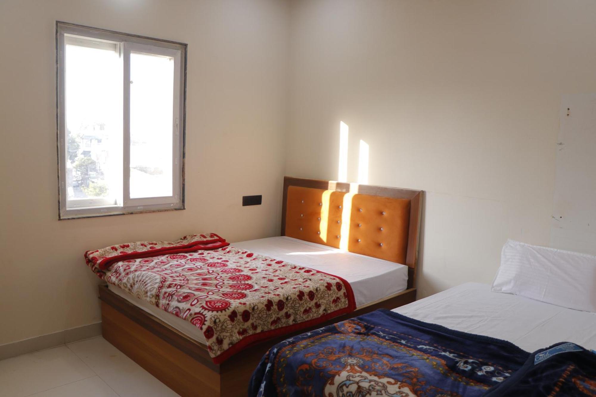 Dolphin Guest House Mathura Exteriér fotografie